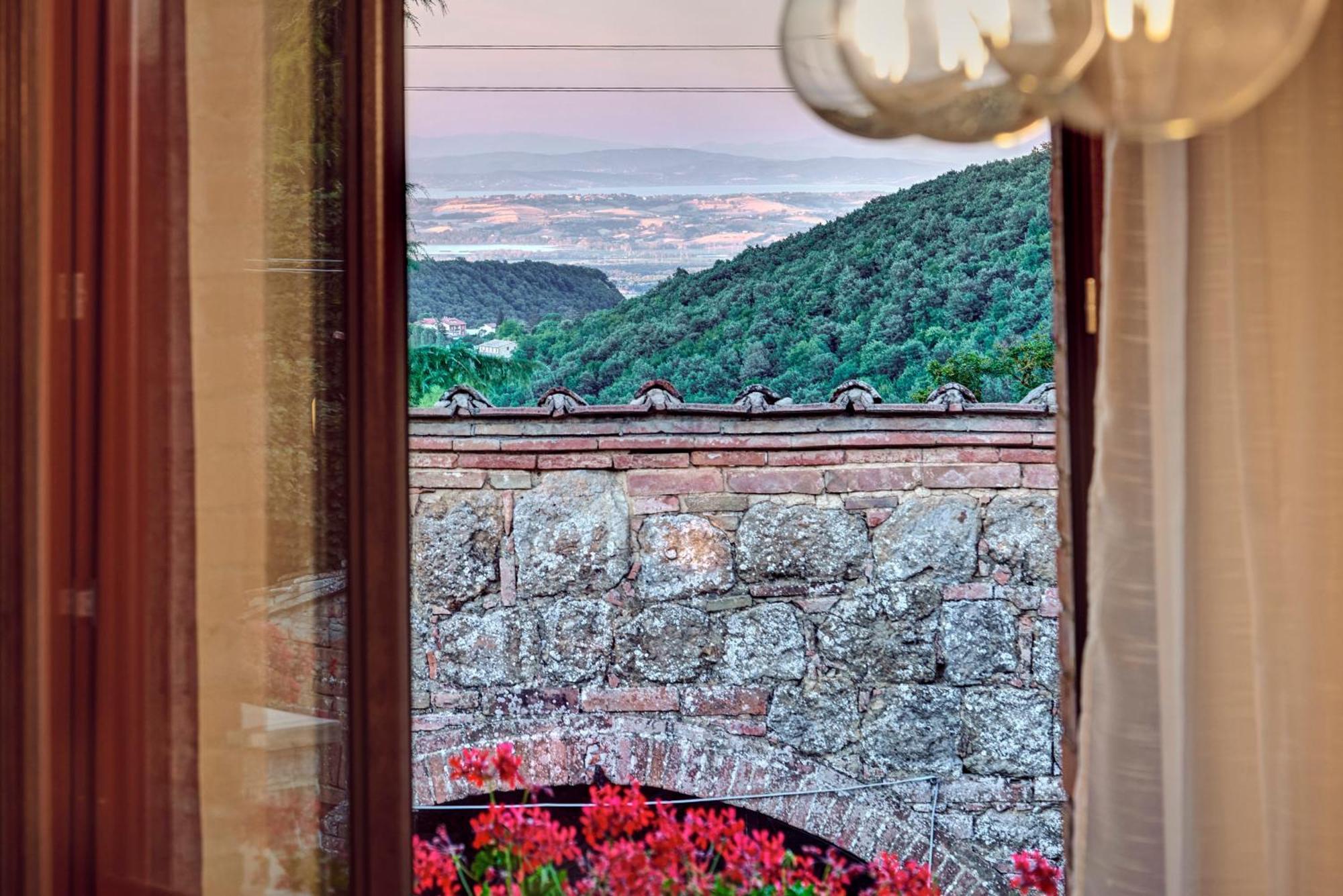 Agriturismo Il Casalone Montepulciano Stazione Værelse billede