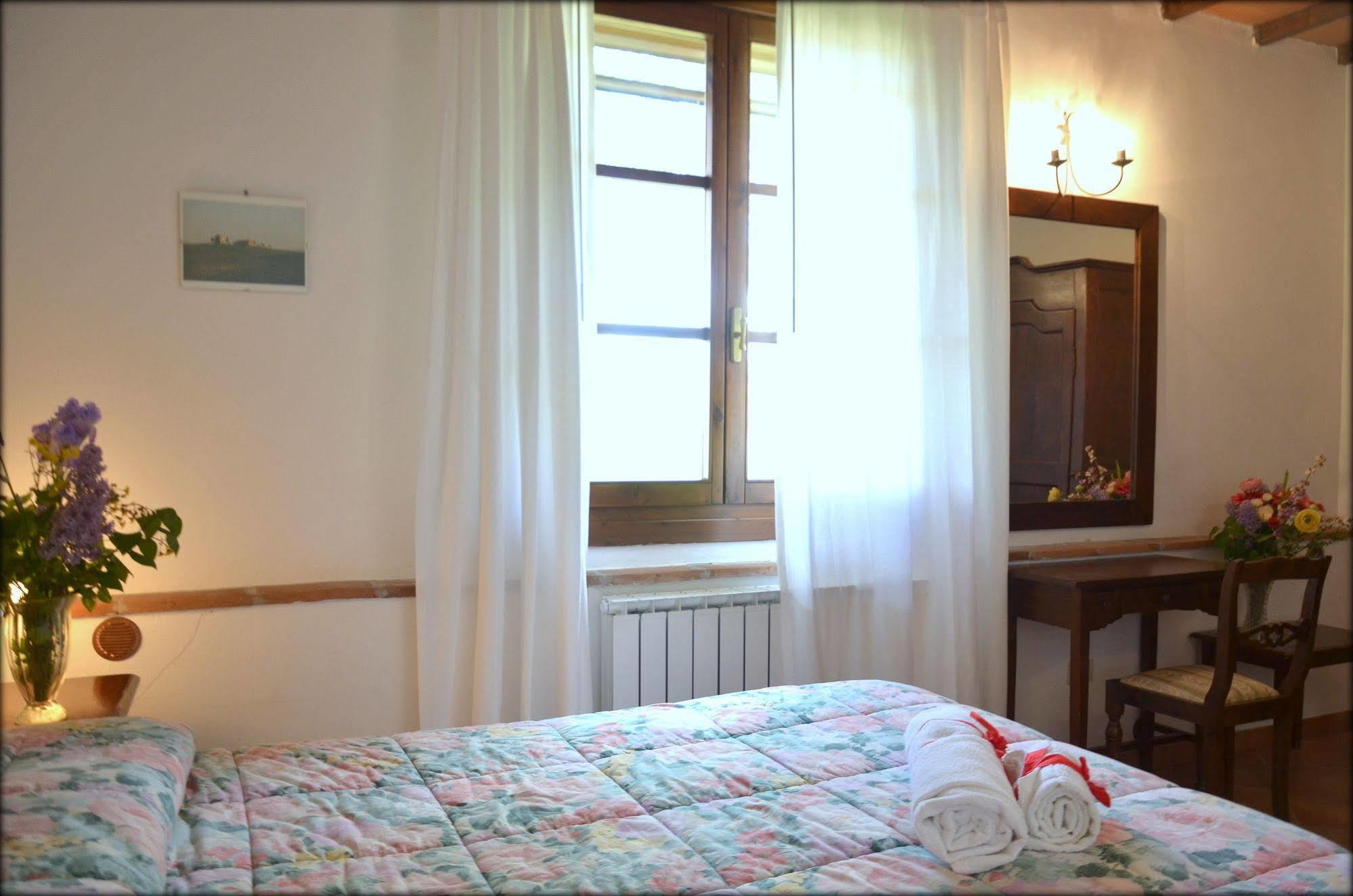 Agriturismo Il Casalone Montepulciano Stazione Eksteriør billede