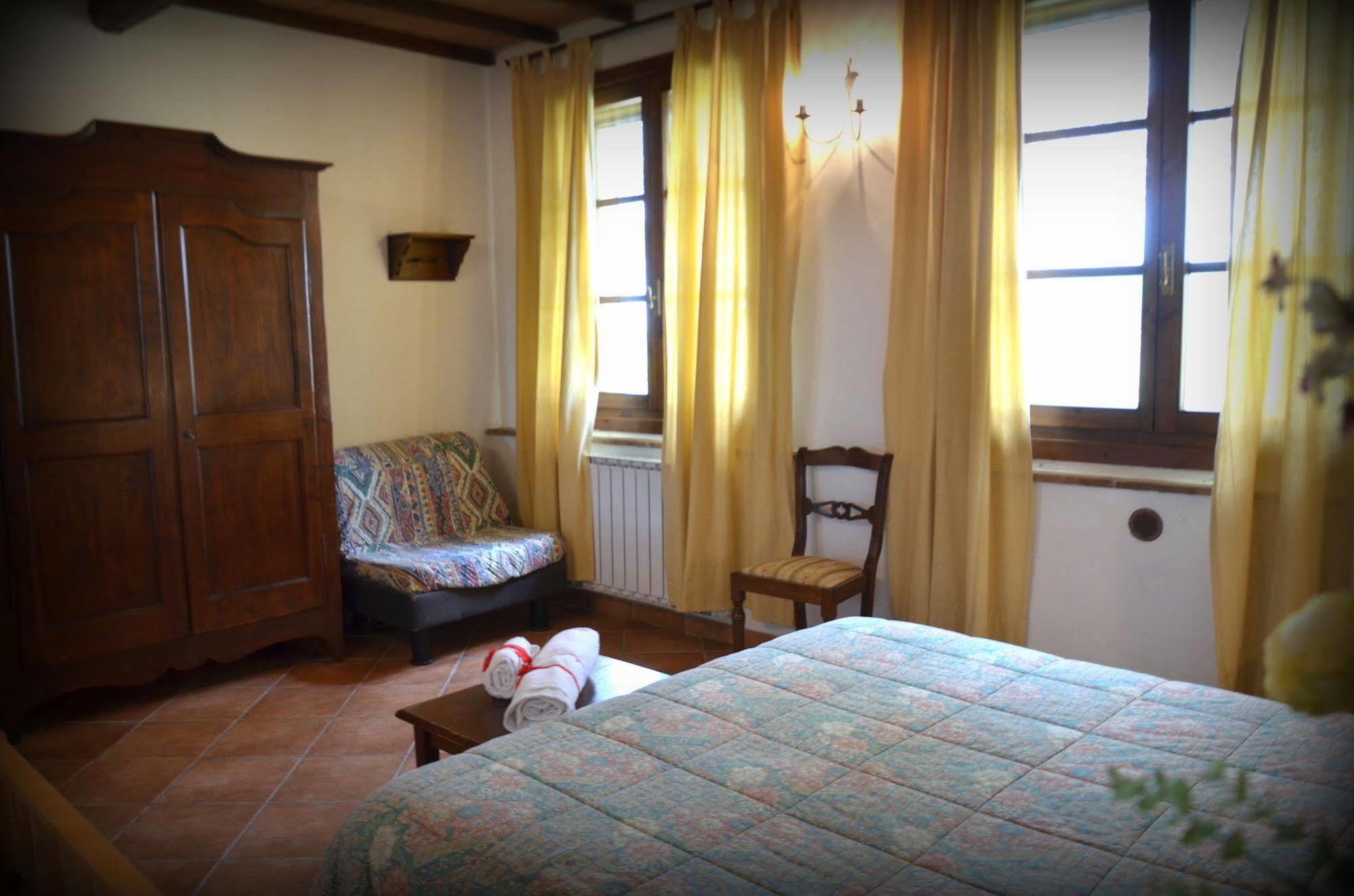 Agriturismo Il Casalone Montepulciano Stazione Eksteriør billede